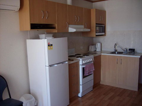 Jackos Holiday Cabins - Tourism Cairns 2