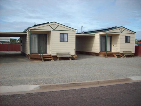 Jackos Holiday Cabins - Tourism Cairns 4