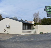 The Apple Inn - Tourism Cairns