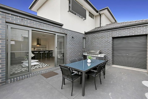 Palm Grove Beach House Dromana - Tourism Cairns 1