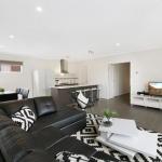 Palm Grove Beach House Dromana - Tourism Cairns 0