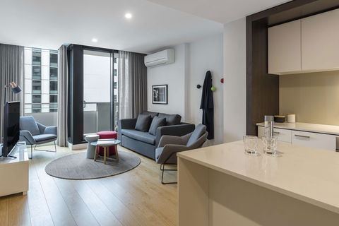 Oaks Melbourne Southbank Suites - Tourism Cairns 4