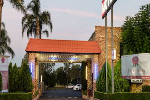 Centre Point Mid City Motor Inn - Tourism Cairns 0