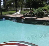 Charbonnier Motor Inn - Tourism Cairns