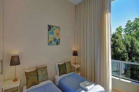 Aqua Viva 2 - Tourism Cairns 5