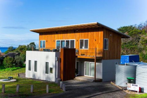 Wye Not Escape - Tourism Cairns 0