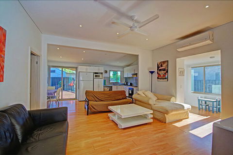 Oakland Cottage - Tourism Cairns 4