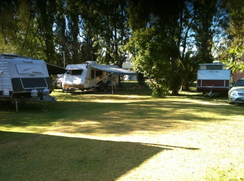 Nagambie Caravan Park & Motel - Tourism Cairns 4