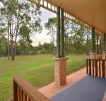 Merewether Homestead with Pool  Family friendly - Tourism Cairns