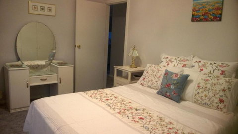 Butterfly Cottage - Tourism Cairns 4