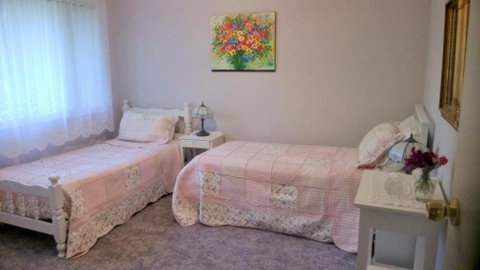 Butterfly Cottage - Tourism Cairns 2