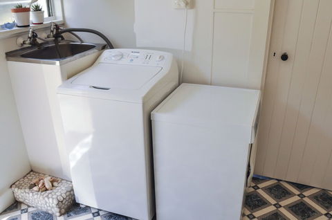 FALMOUTH Seadrift Cottage - Tourism Cairns 4