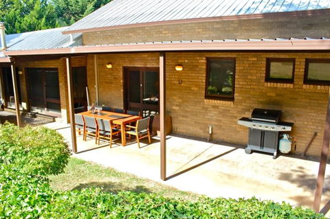 Kaighins Place - Tourism Cairns 1
