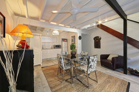 ZEN Beach Retreat - Tourism Cairns 4