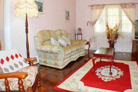 West End Retreat - Tourism Cairns 0