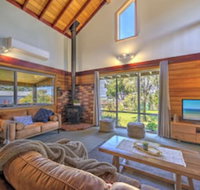 Freedom at Freycinet - Tourism Cairns