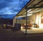 Dug Out B  B Apartments - Tourism Cairns