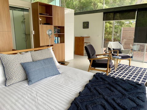 Eaglehawk Pavilions - Tourism Cairns 4