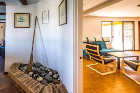 Yanchep Beach Retreat - Tourism Cairns 0