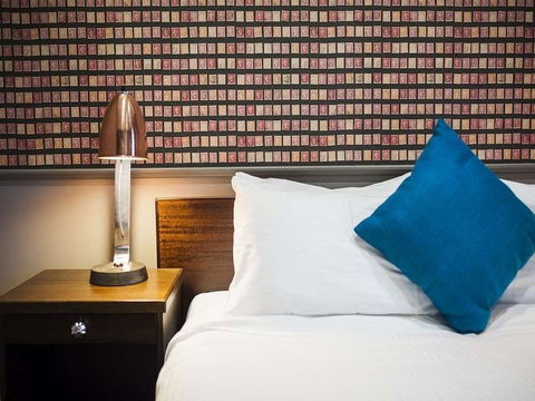 Criterion Hotel Sale - Tourism Cairns 5