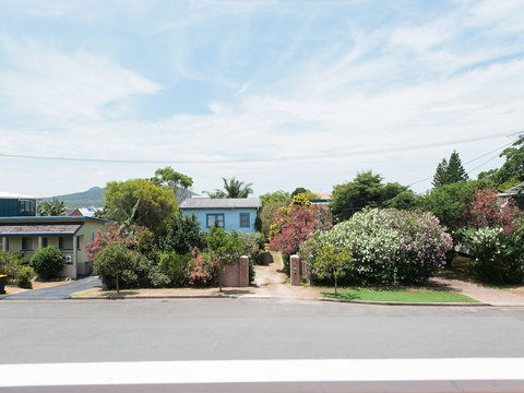 The Loft At Fingal Bay - Tourism Cairns 0