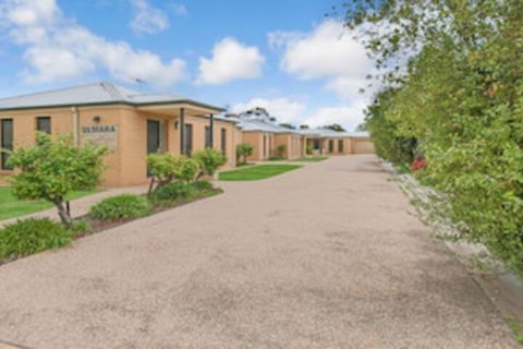 Ulmara 2 - Tourism Cairns 0