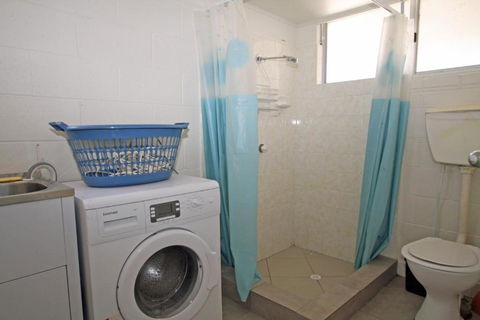 Unbeatable Waterfront Location - Tourism Cairns 2