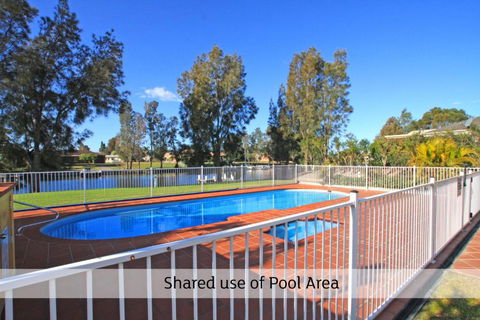 Waterfront Getaway In Sussex - Tourism Cairns 1