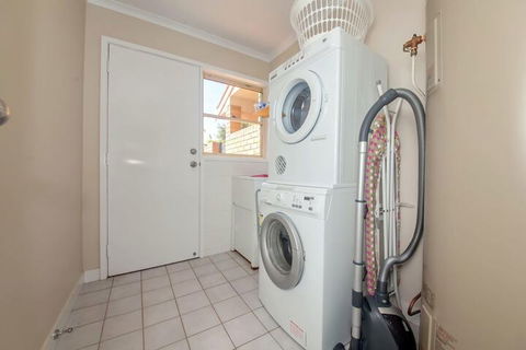 Moy At Nelson Bay, 2/30 Thurlow Avenue - Tourism Cairns 2