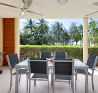 Peponi 2 - Beachfront Apartment - Tourism Cairns