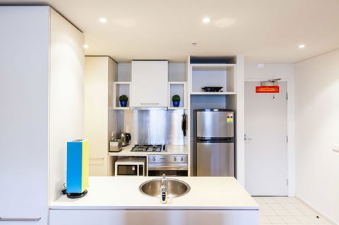 WESLEY, 2BDR Carlton Apartment - Tourism Cairns 3