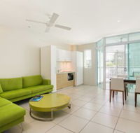 Trendy Inner City Pad - Tourism Cairns