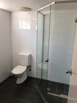 Horse And Jockey Hotel Motel - Tourism Cairns 6