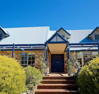 Stone  Straw Retreat - Tourism Cairns