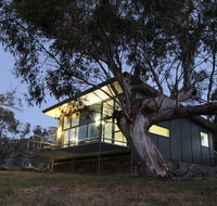 Ecocrackenback 11 'Sustainable chalet close to the slopes.' - Tourism Cairns