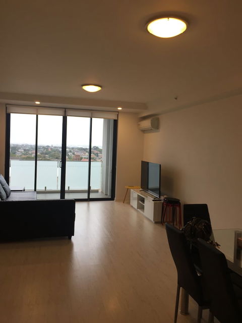 New Apartment With City View - Tourism Cairns 2
