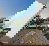 Maggies Beachfront Apt. 6 - Tourism Cairns