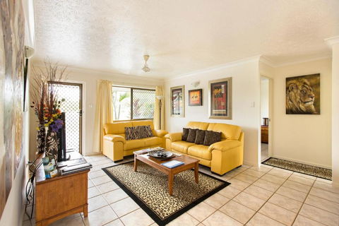 Marcol Place Holiday Apartments - Tourism Cairns 3