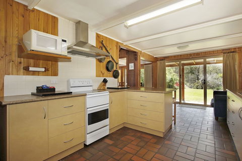 Warrina - Over Looking Ovens River - Tourism Cairns 1