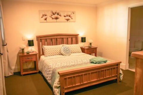 Oak Tree Cottage - Mundaring - Tourism Cairns 0