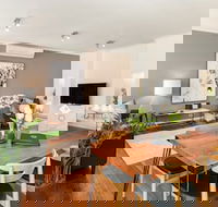 BOUTIQUE STAYS - Sandy Breeze 3 - Tourism Cairns