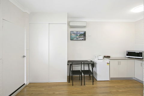 Australian Community Villages - Tourism Cairns 2