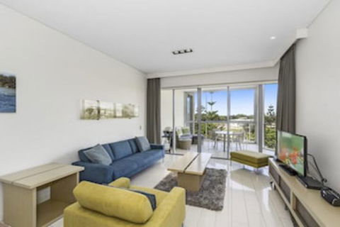 KINGSCLIFF COAST CULTURE 1208 - Tourism Cairns 0