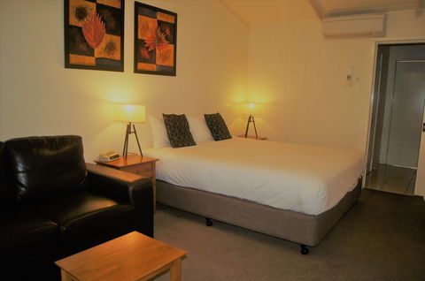 Quality Hotel Lakeside Bendigo - Tourism Cairns 0
