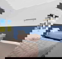 Royal Hotel Wyong - Tourism Cairns