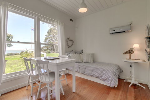 Heronswood Cottage - Tourism Cairns 3