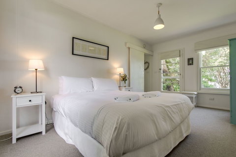 Heronswood Cottage - Tourism Cairns 5