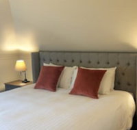 Lythgo's Row Colonial Cottages - Tourism Cairns