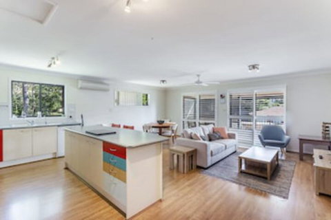 Navala Avenue 6 - Tourism Cairns 0