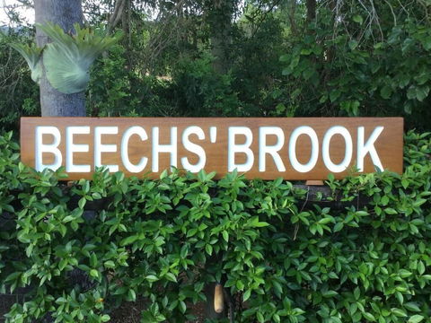 Beechs' Brook Rainforest Retreat - Tourism Cairns 1